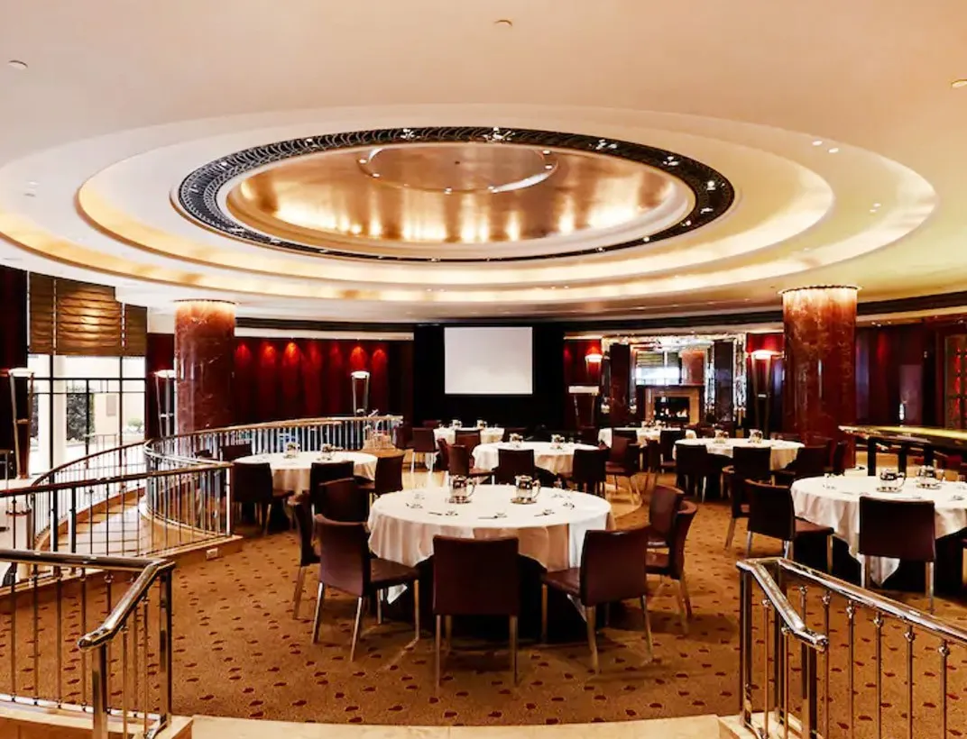 Radii Restaurant and Bar