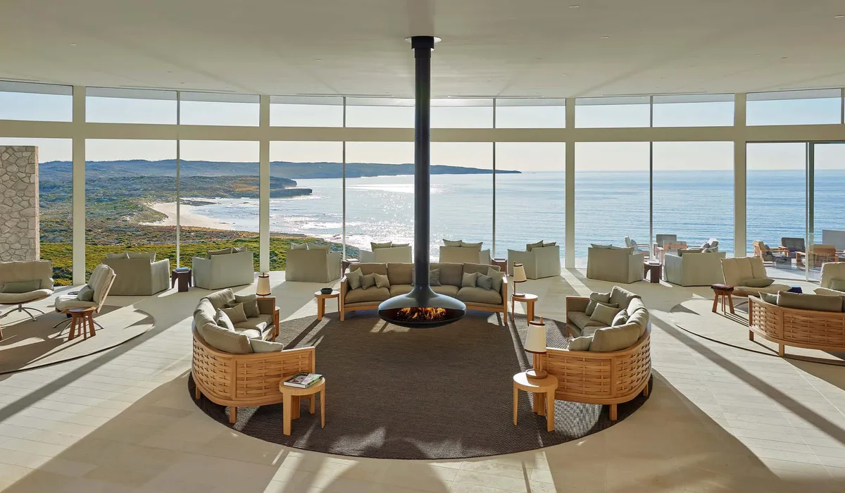 Southern Ocean Lodge, Kangaroo Island: a lounge overlooking the coast